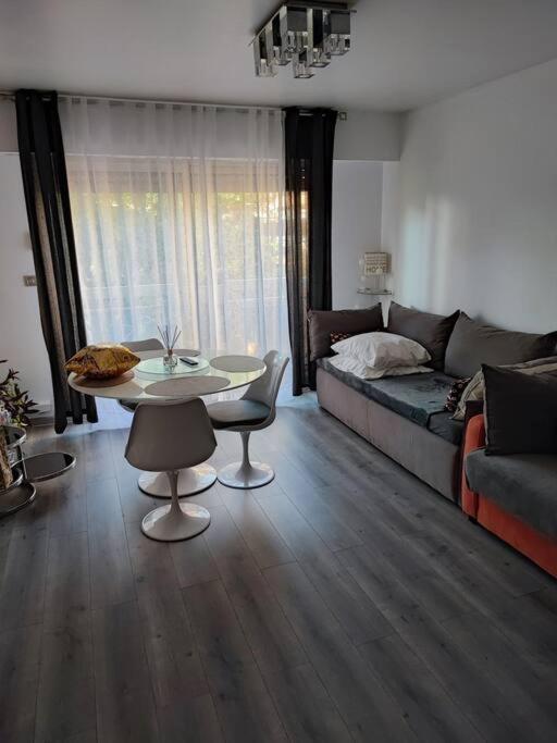 31 M² Apartment
